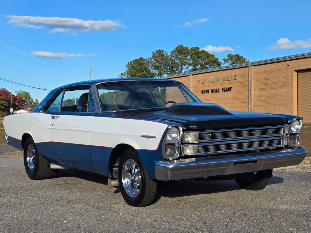 1966 Ford Galaxie Image 5