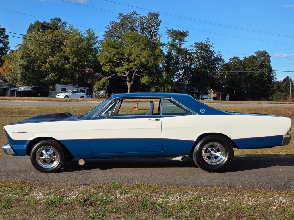 1966 Ford Galaxie Image 12
