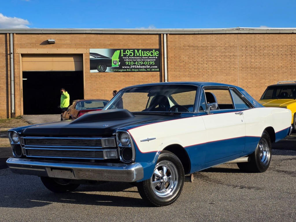 1966 Ford Galaxie Image 13
