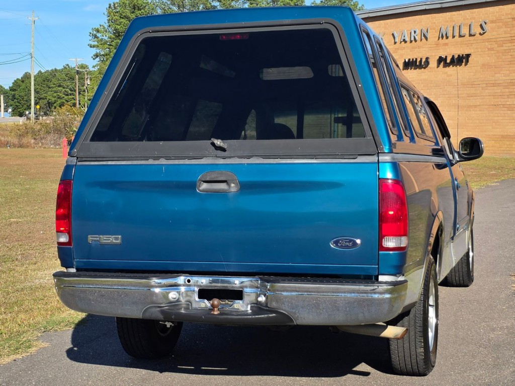 2000 Ford F-150 Image 8