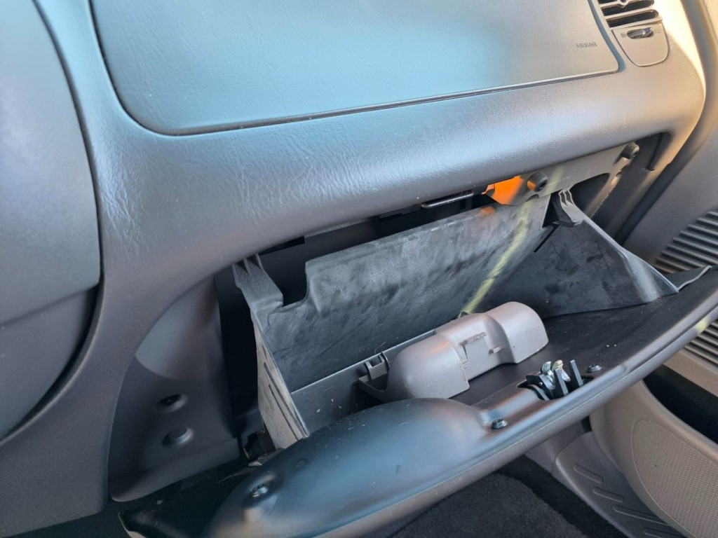 2000 Ford F-150 Image 21