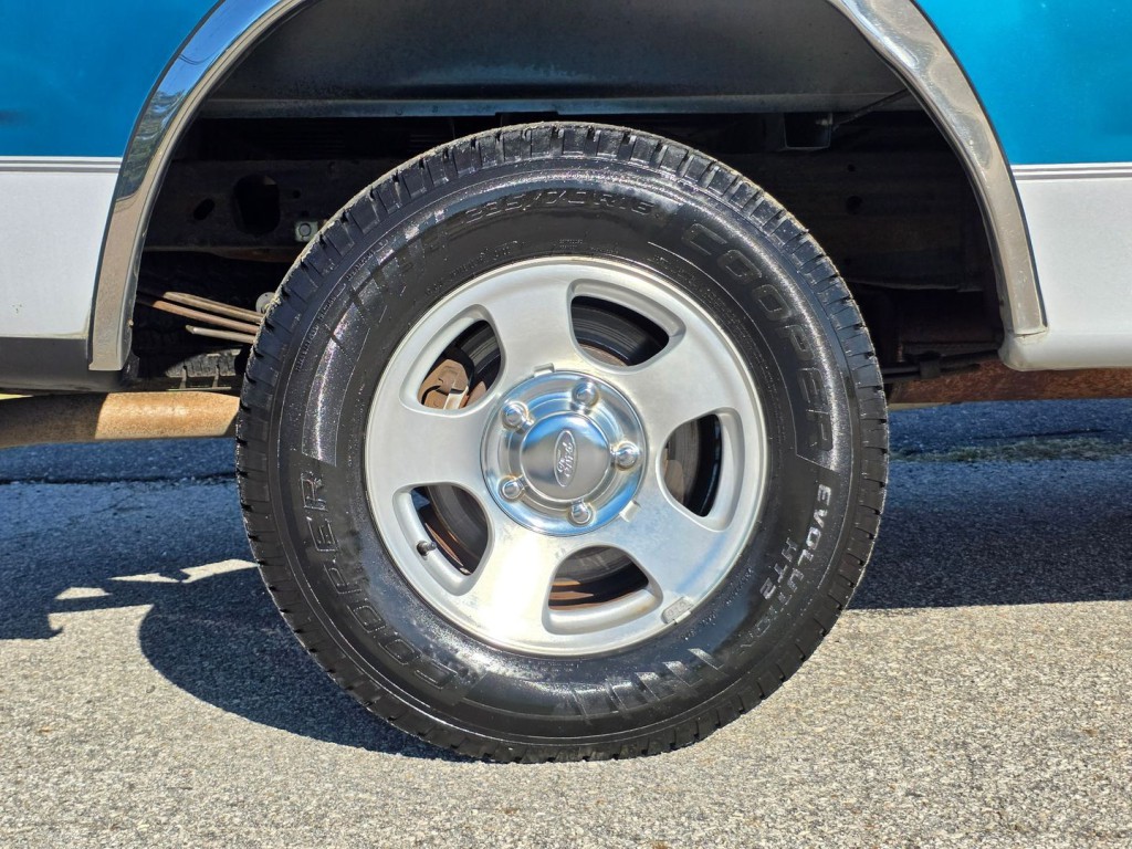 2000 Ford F-150 Image 46