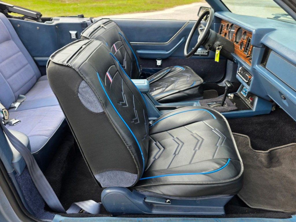 1986 Ford Mustang Image 29