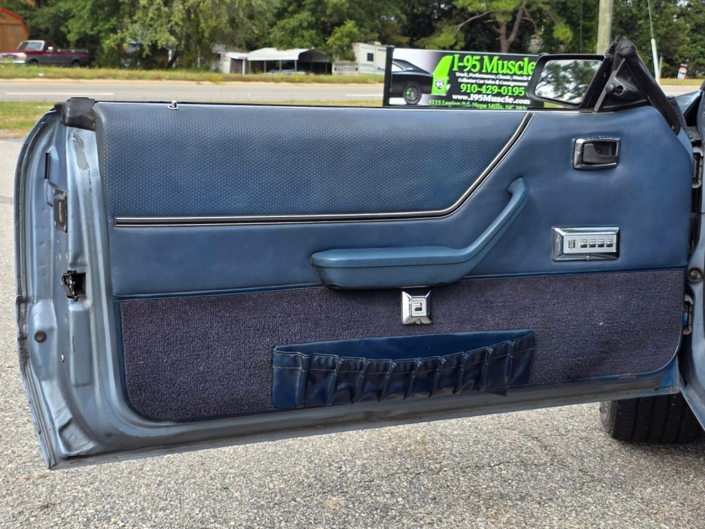 1986 Ford Mustang Image 32