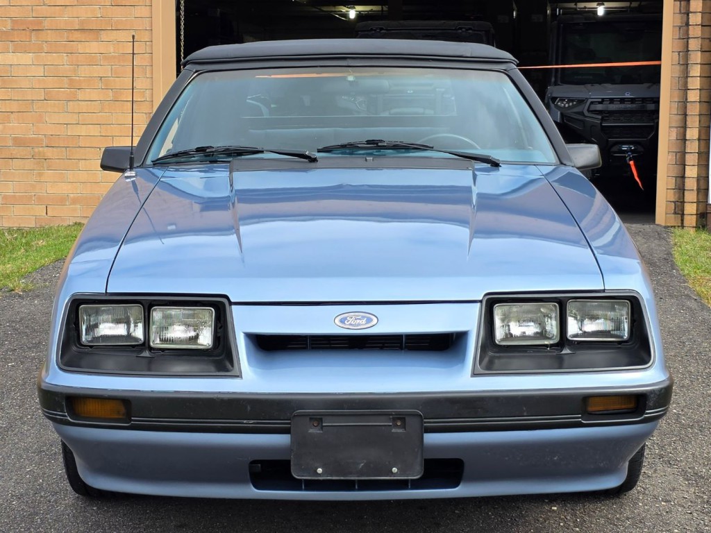 1986 Ford Mustang Image 34