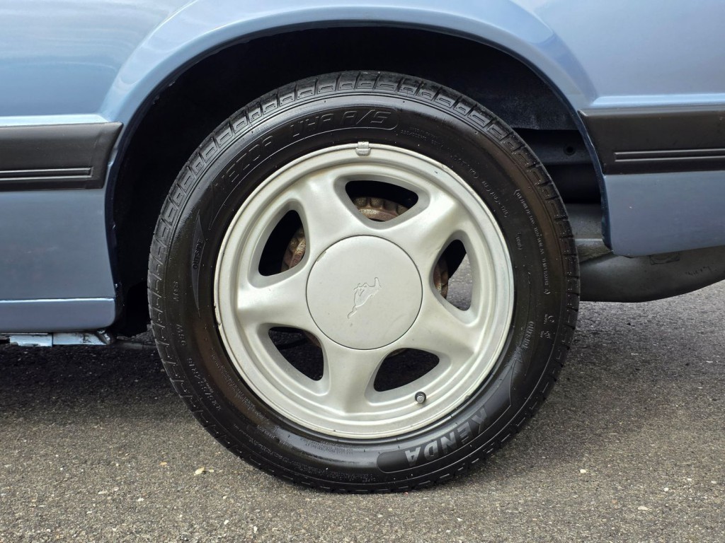 1986 Ford Mustang Image 45