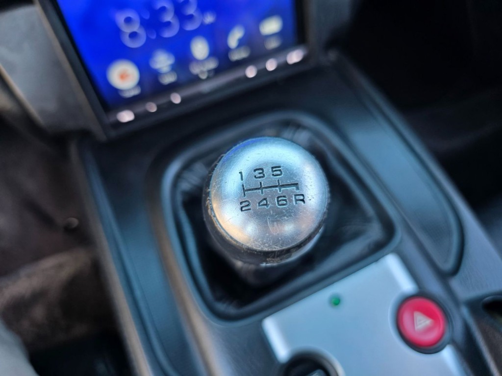 2005 Honda S2000 Image 21