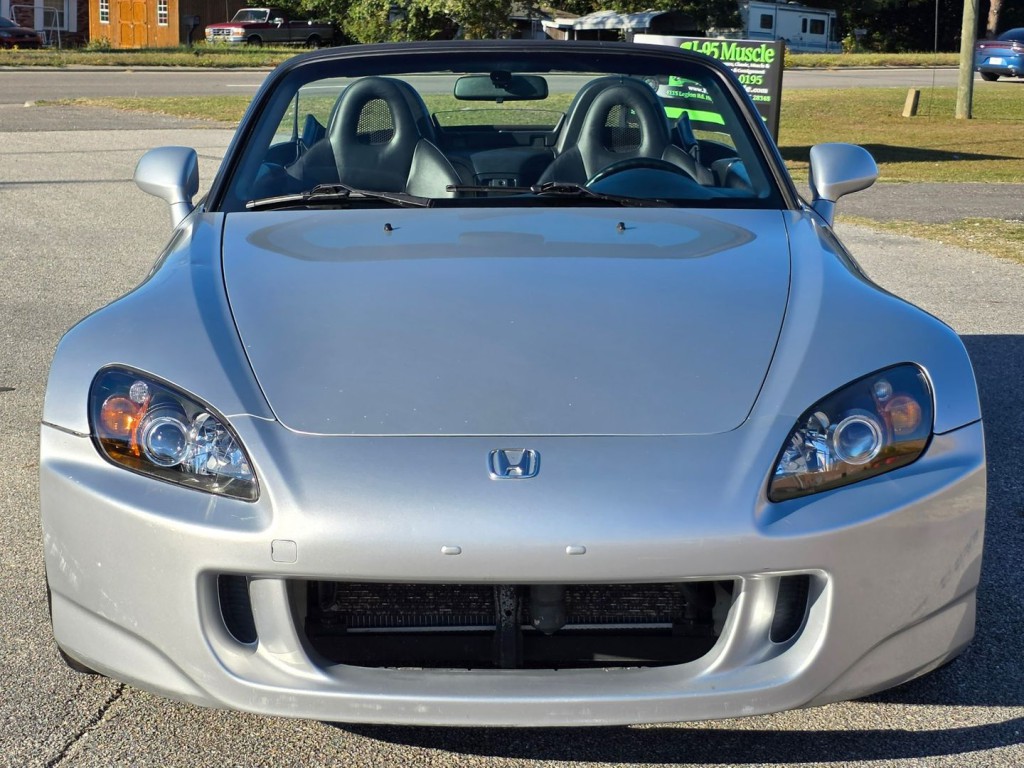 2005 Honda S2000 Image 33
