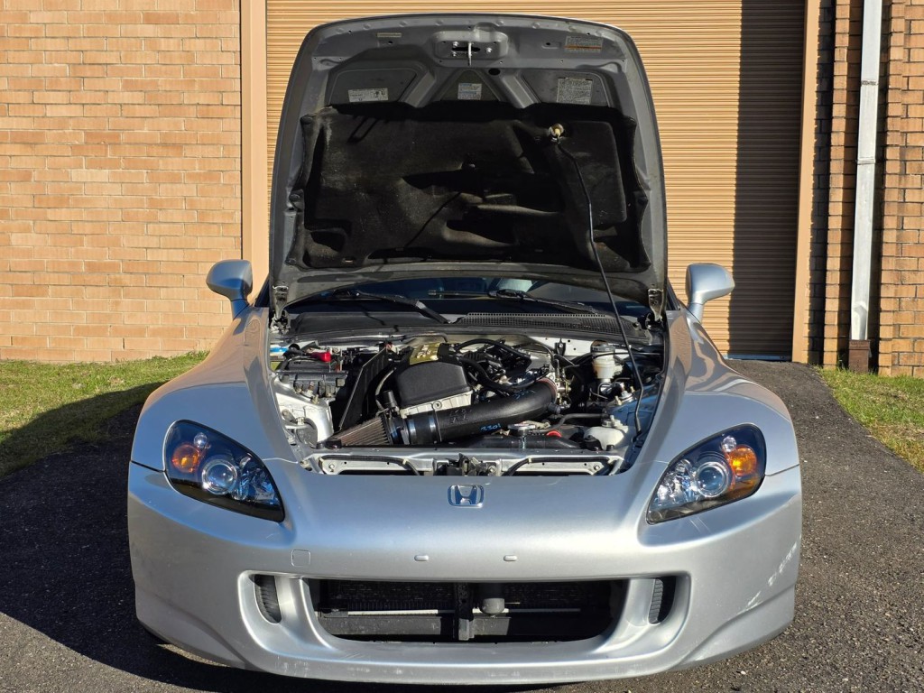 2005 Honda S2000 Image 34