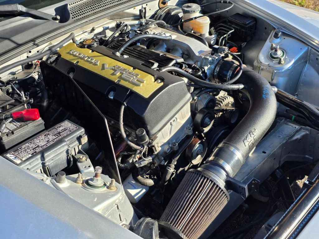 2005 Honda S2000 Image 37