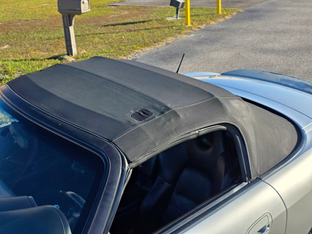 2005 Honda S2000 Image 46