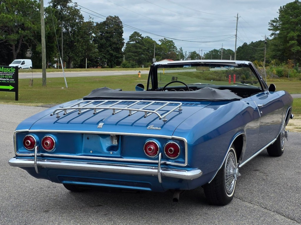 1965 Chevrolet Corvair Image 8