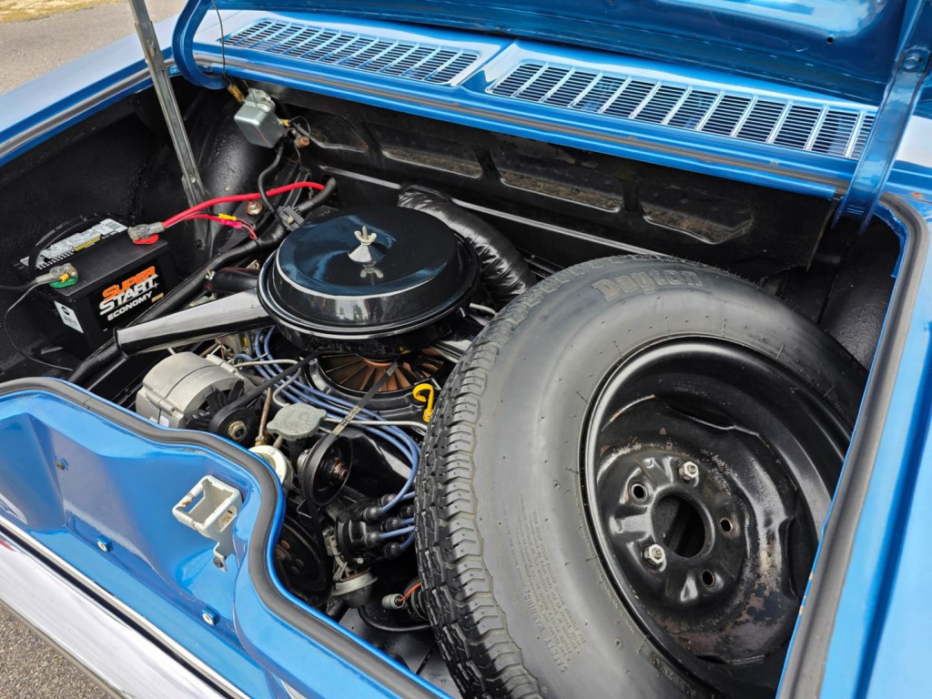 1965 Chevrolet Corvair Image 40