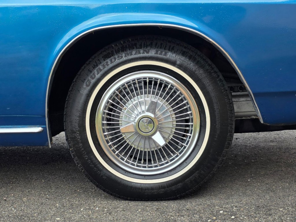 1965 Chevrolet Corvair Image 44