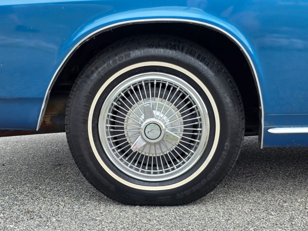 1965 Chevrolet Corvair Image 45