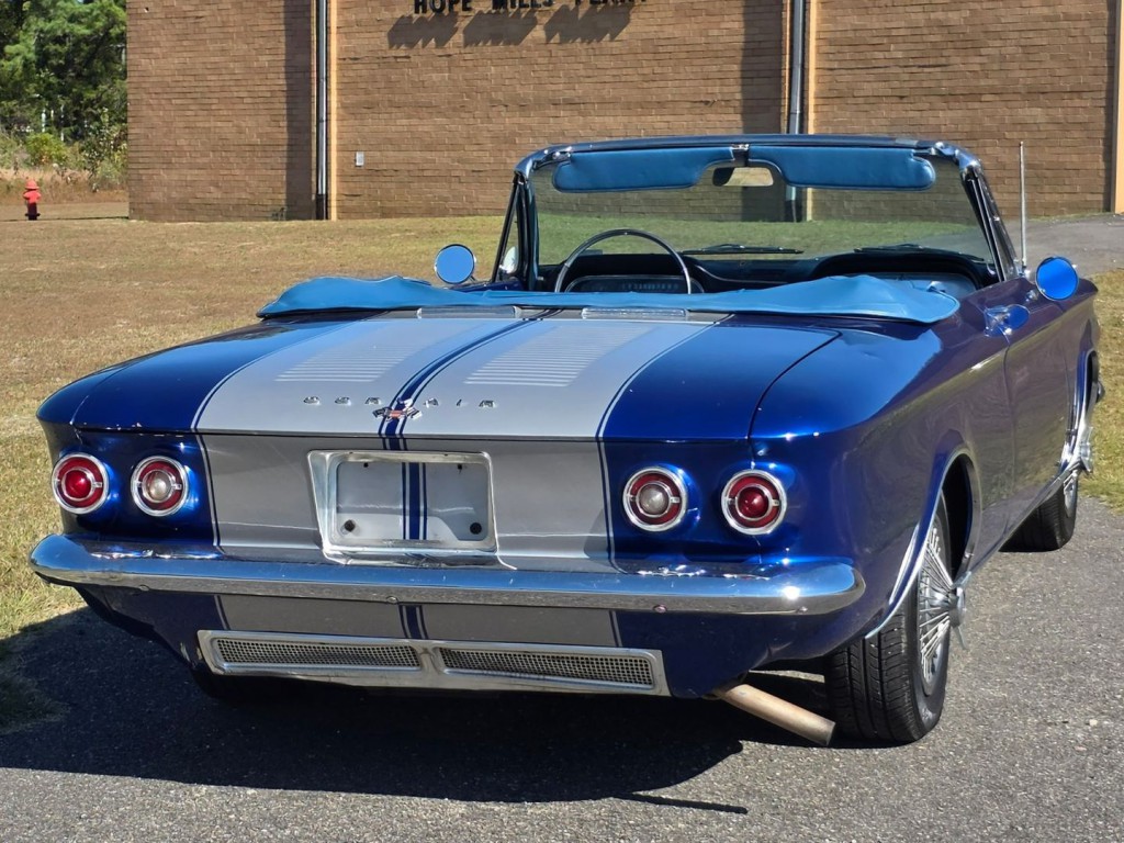 1964 Chevrolet Corvair Image 8