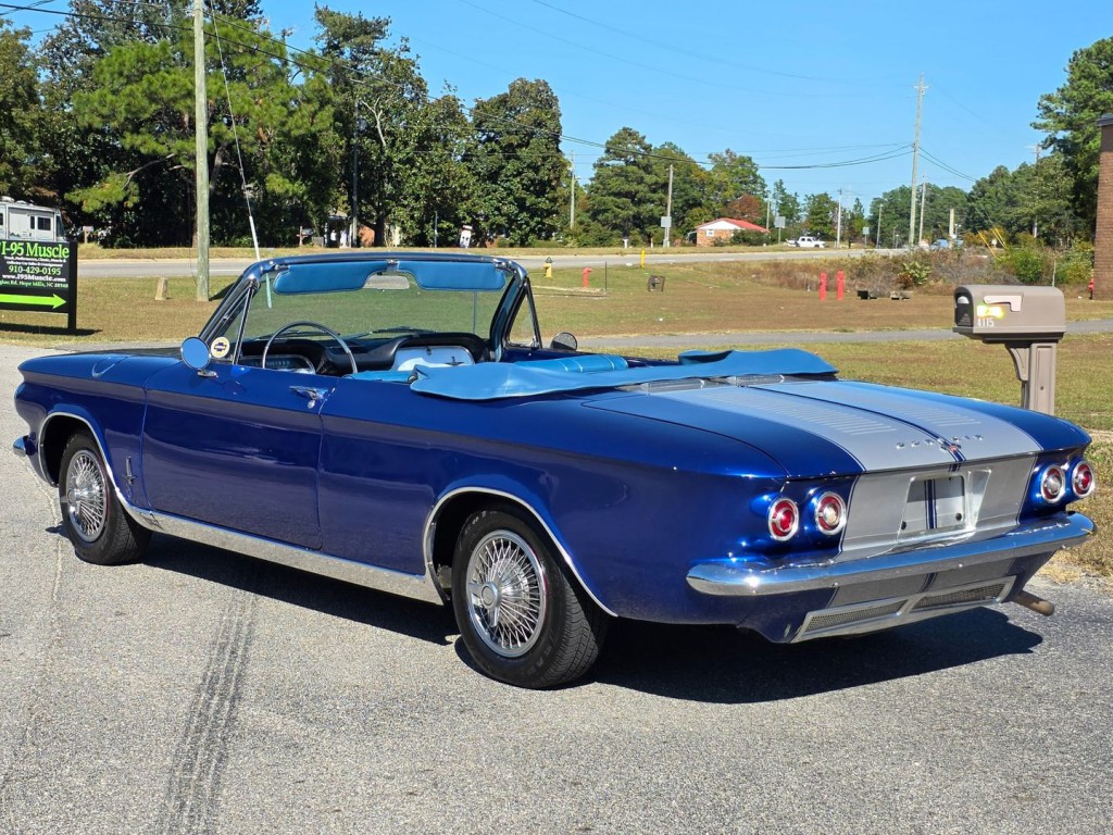 1964 Chevrolet Corvair Image 11