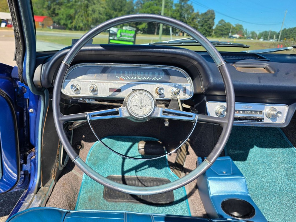 1964 Chevrolet Corvair Image 17