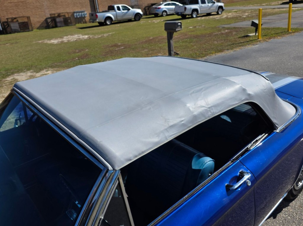 1964 Chevrolet Corvair Image 51