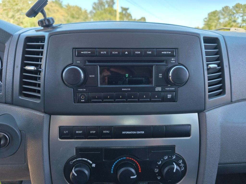 2006 Jeep Grand Cherokee Image 20