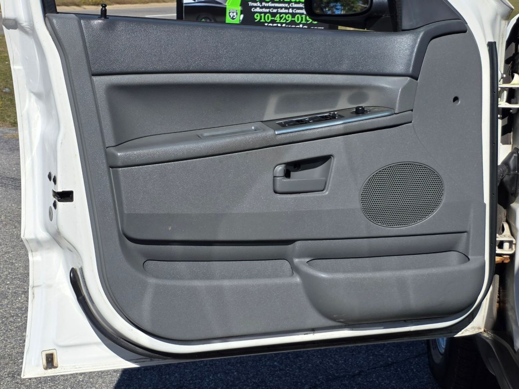 2006 Jeep Grand Cherokee Image 34