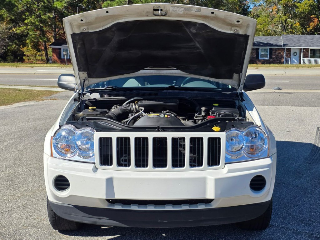 2006 Jeep Grand Cherokee Image 39