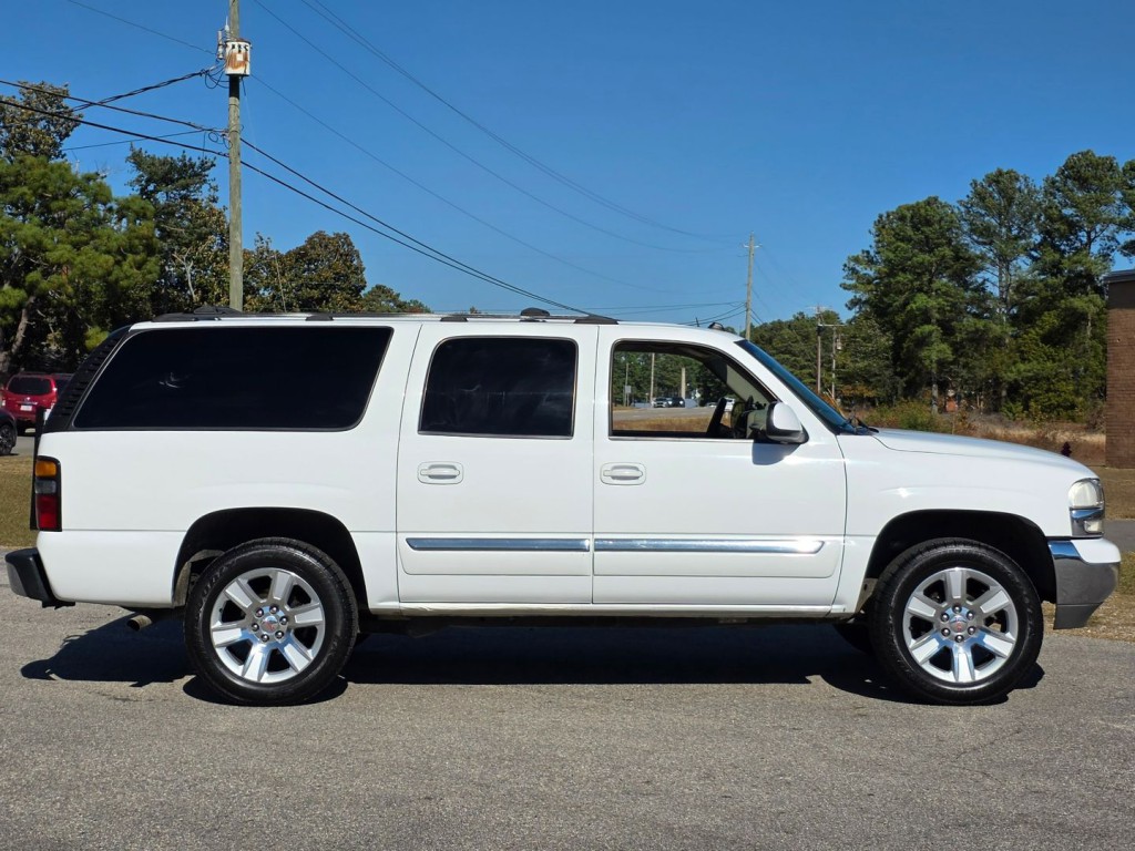 2005 GMC Yukon Image 6
