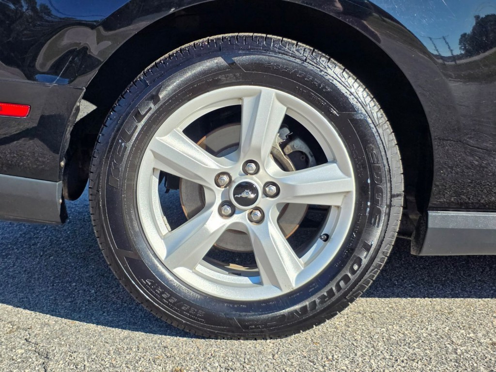 2010 Ford Mustang Image 49