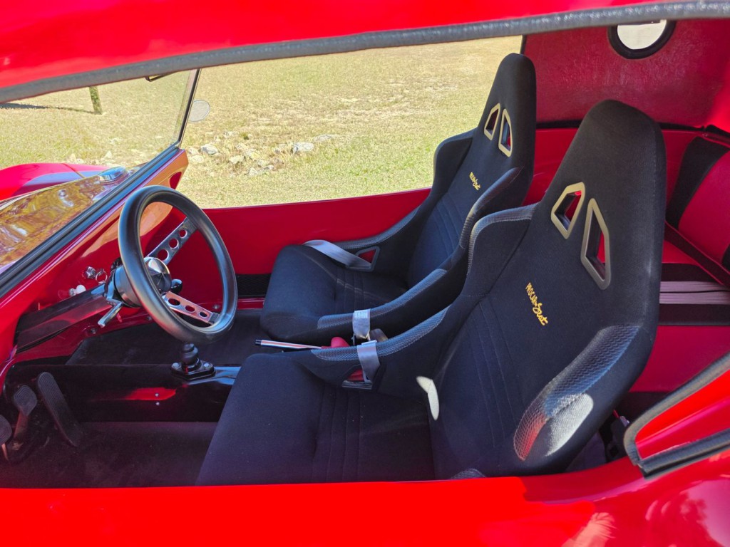 2022 Volkswagen Beetle Image 15