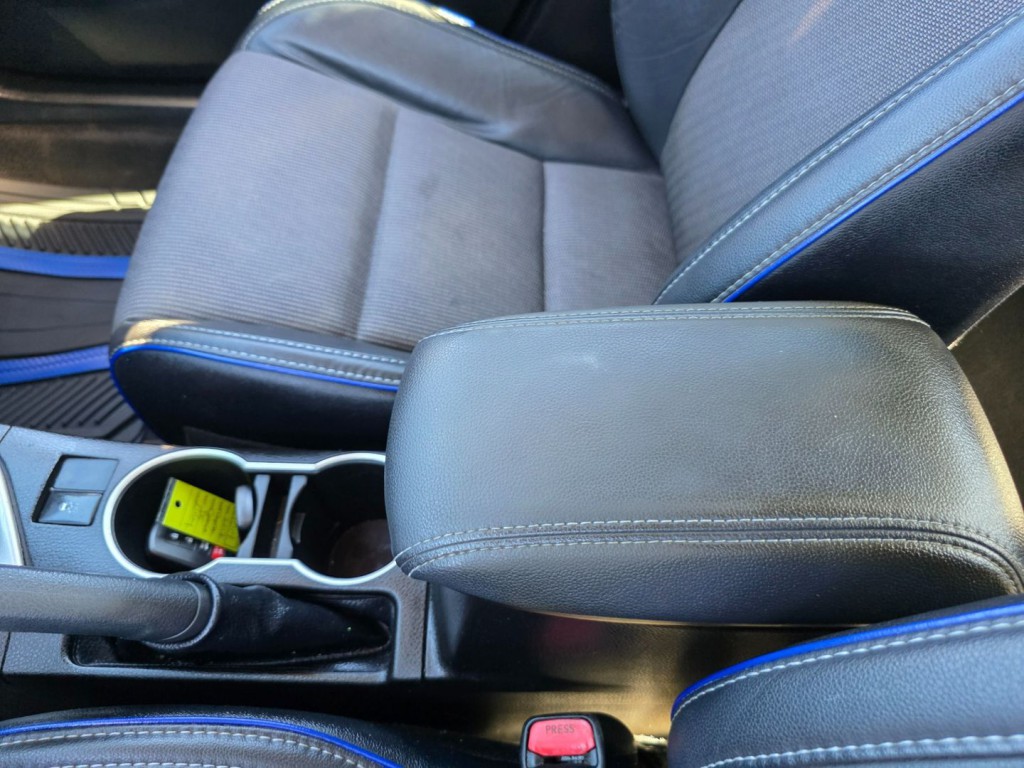 2017 Toyota Corolla Image 24