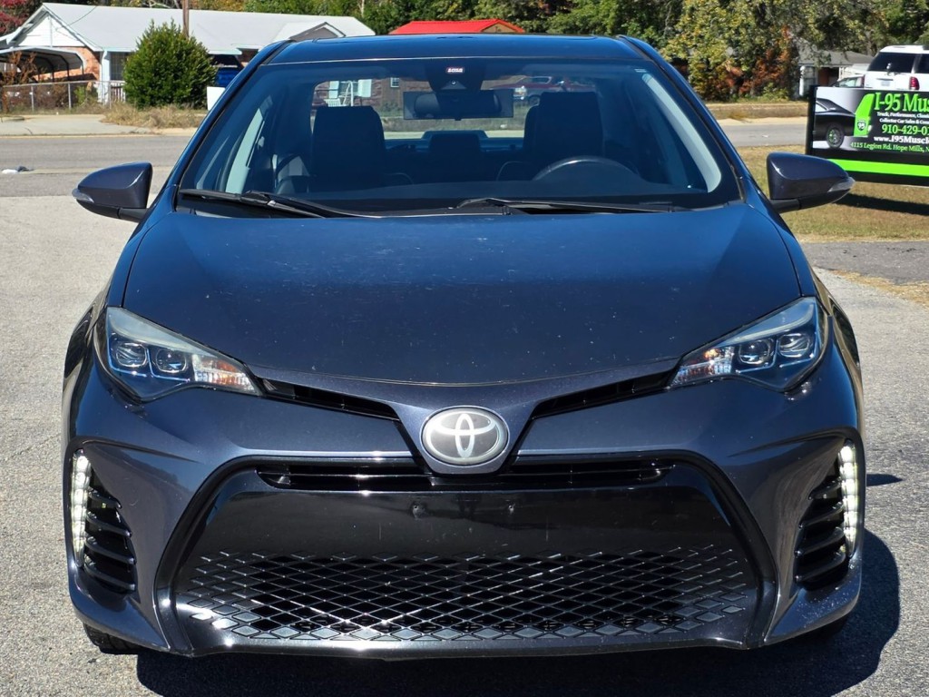 2017 Toyota Corolla Image 39