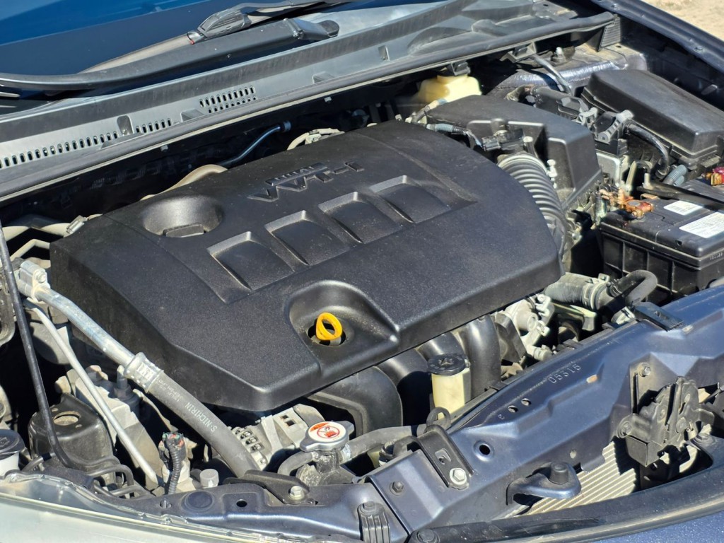 2017 Toyota Corolla Image 43