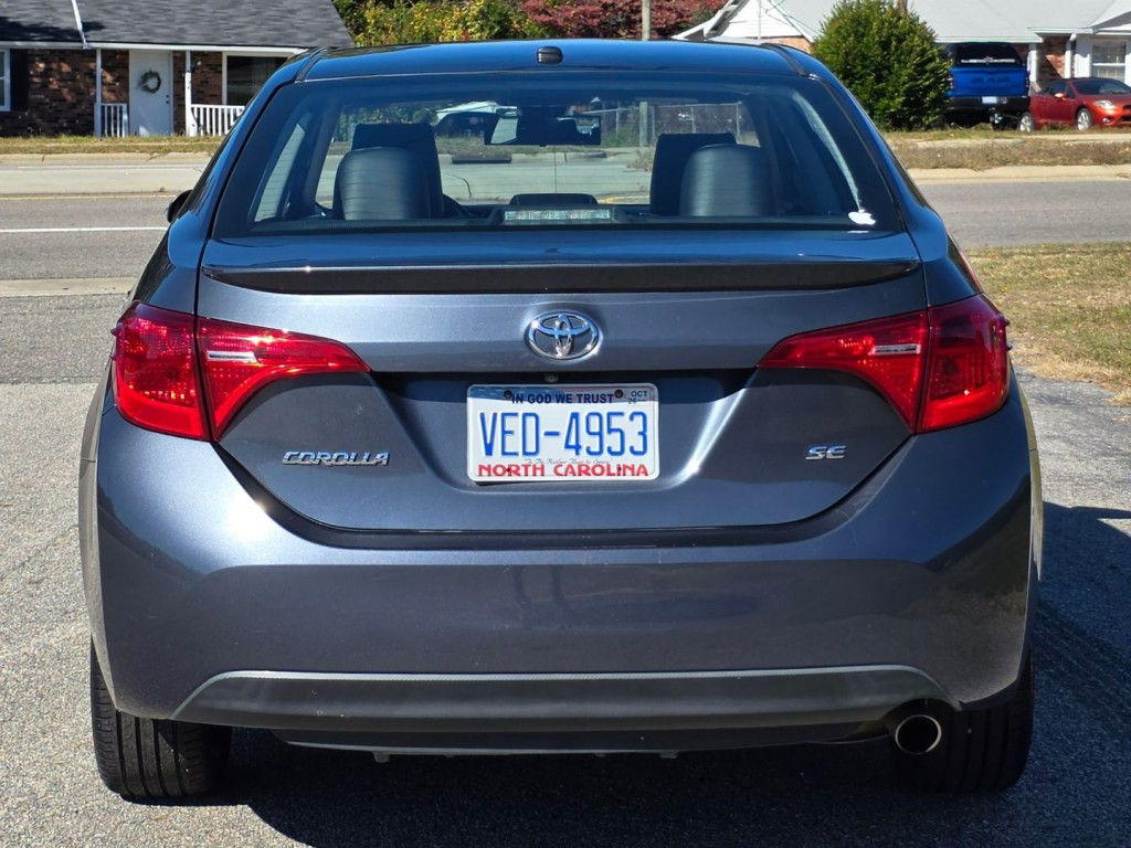 2017 Toyota Corolla Image 44