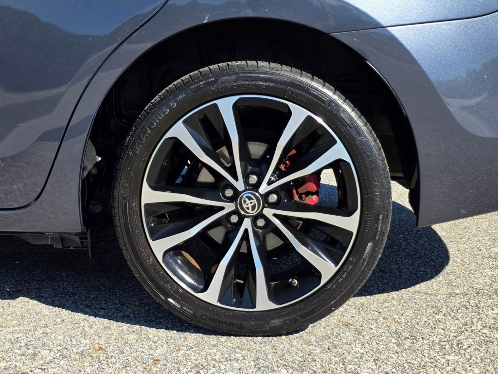 2017 Toyota Corolla Image 50