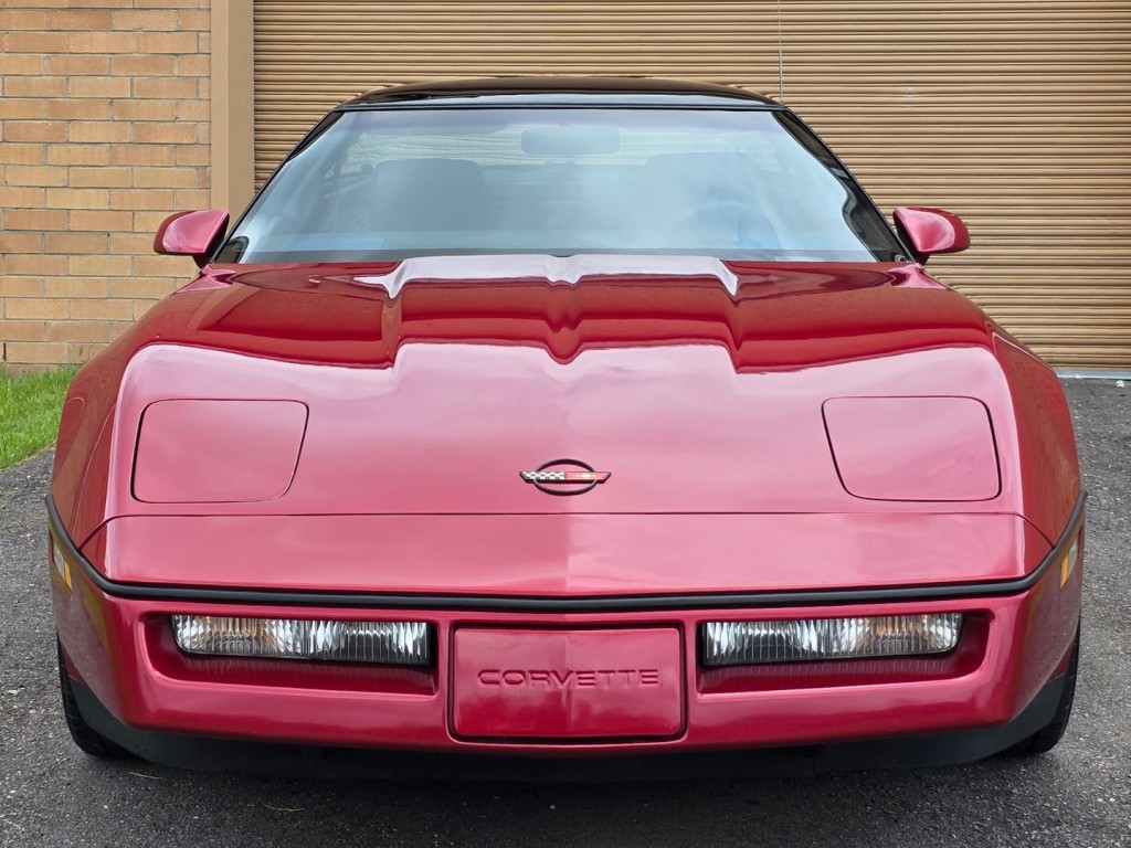 1989 Chevrolet Corvette Image 3