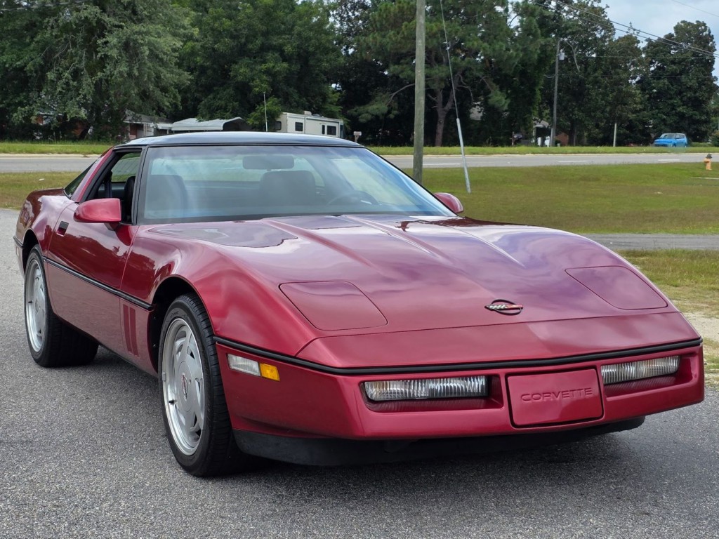 1989 Chevrolet Corvette Image 4