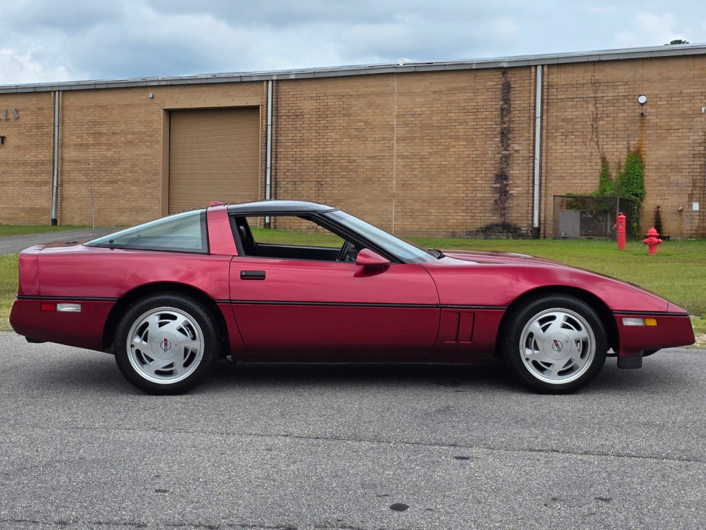 1989 Chevrolet Corvette Image 6