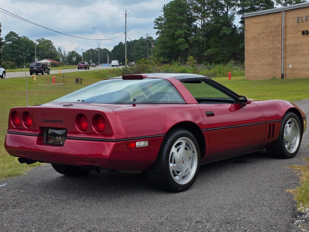 1989 Chevrolet Corvette Image 8