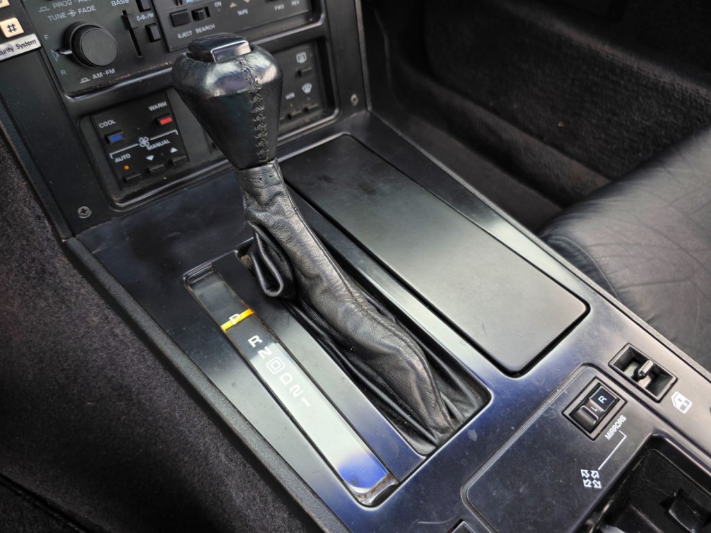 1989 Chevrolet Corvette Image 23