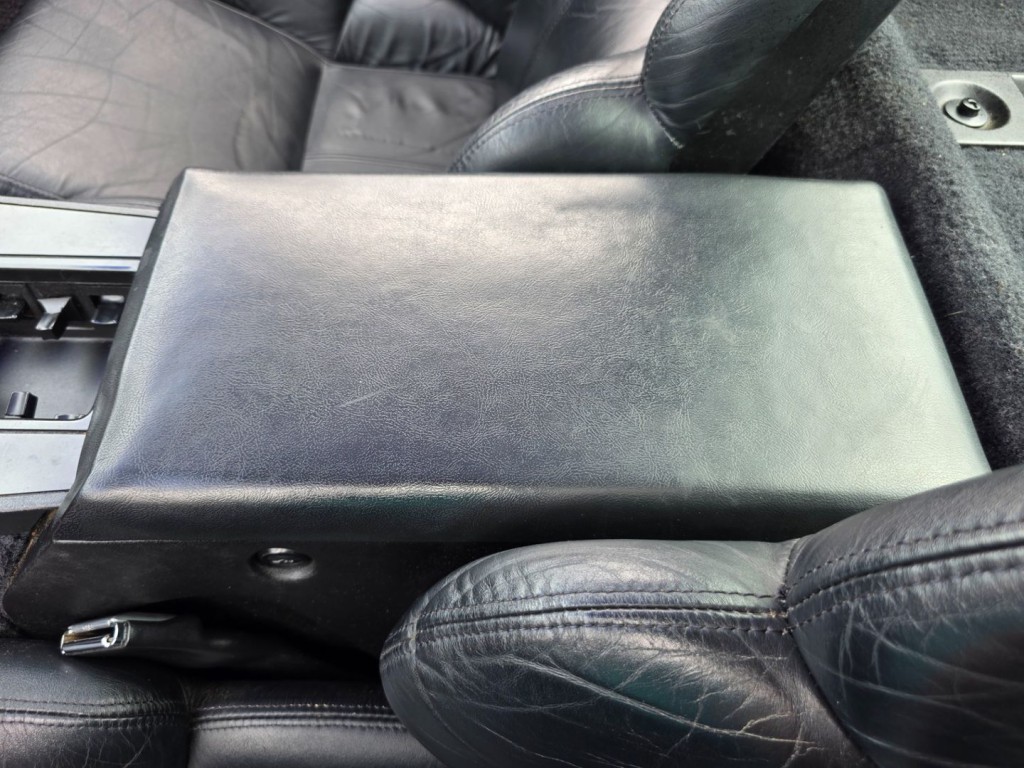 1989 Chevrolet Corvette Image 25