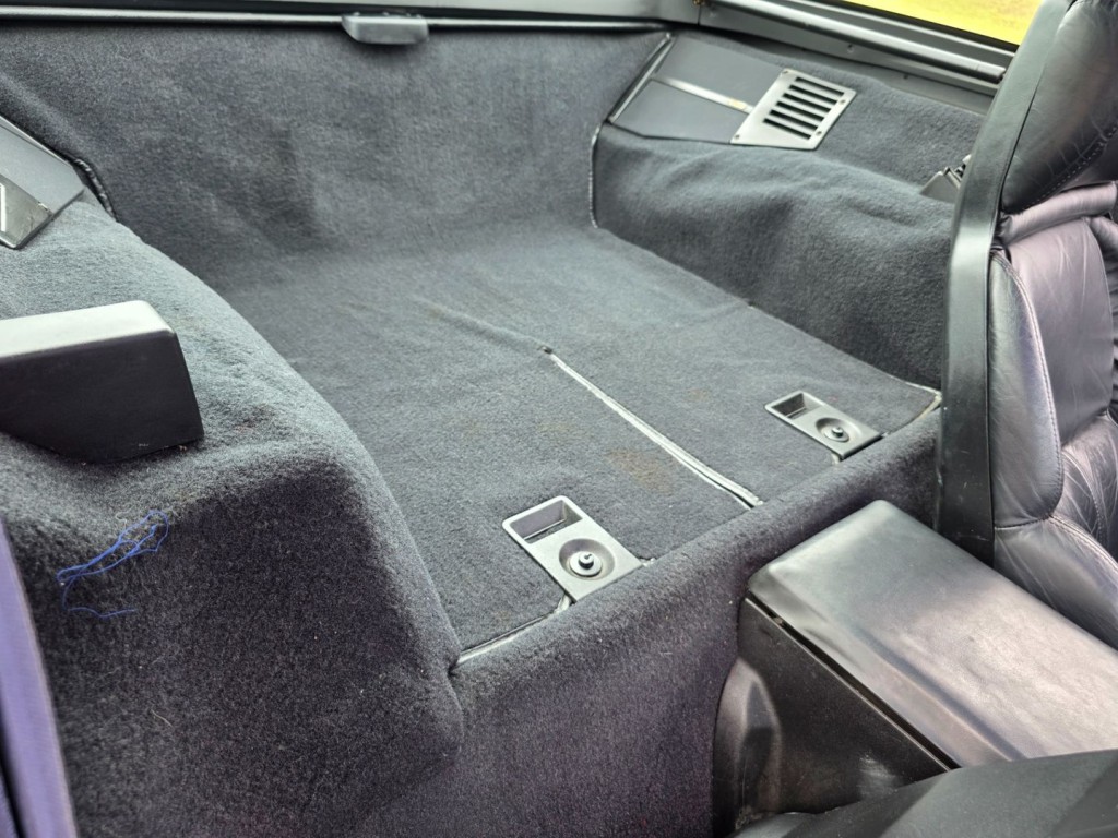 1989 Chevrolet Corvette Image 29