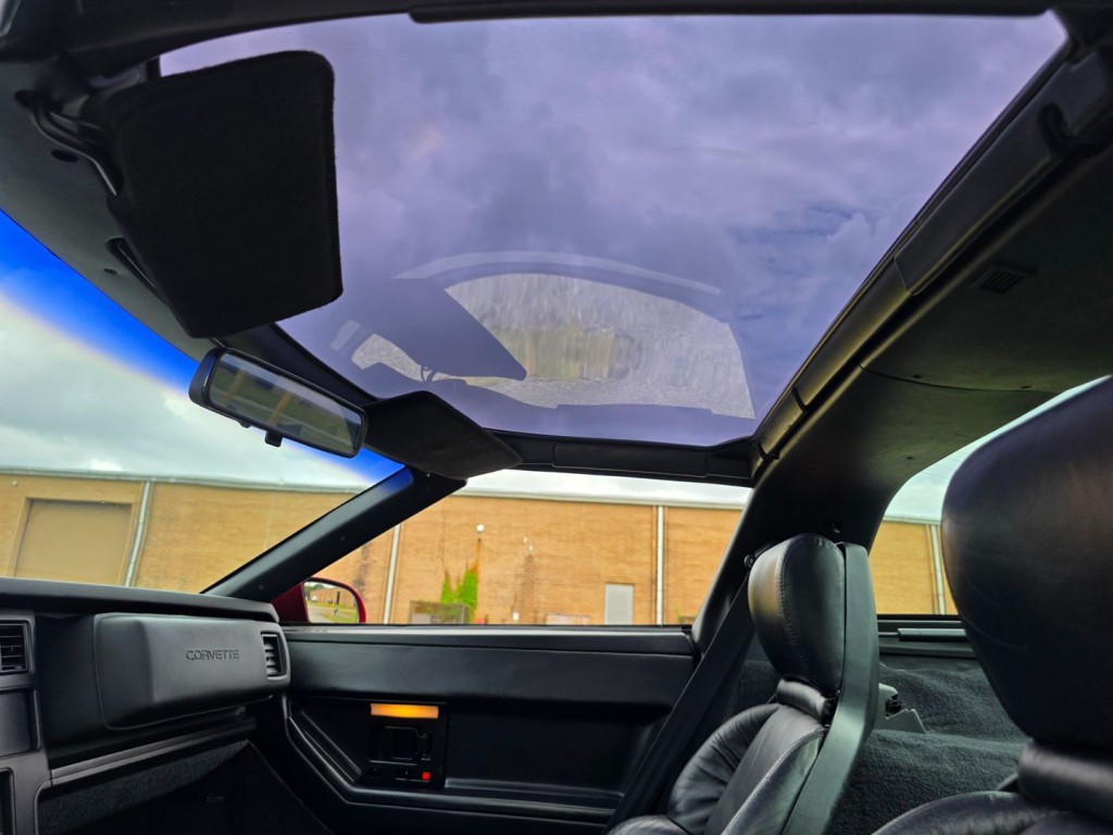 1989 Chevrolet Corvette Image 34