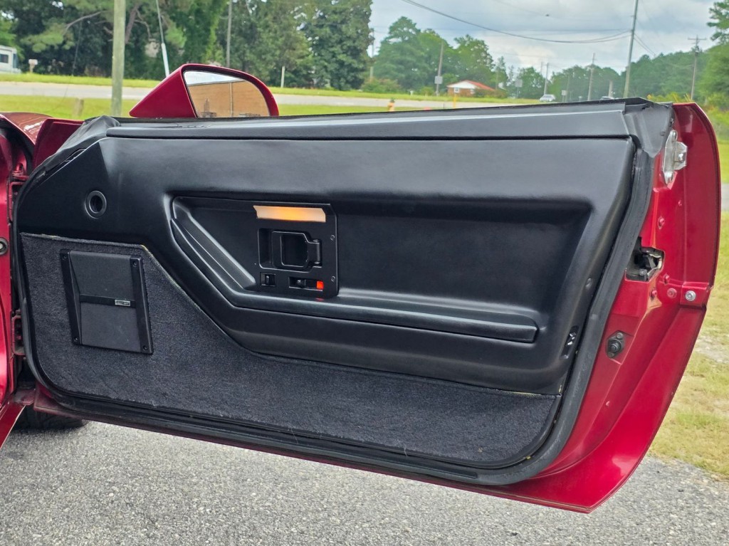 1989 Chevrolet Corvette Image 36