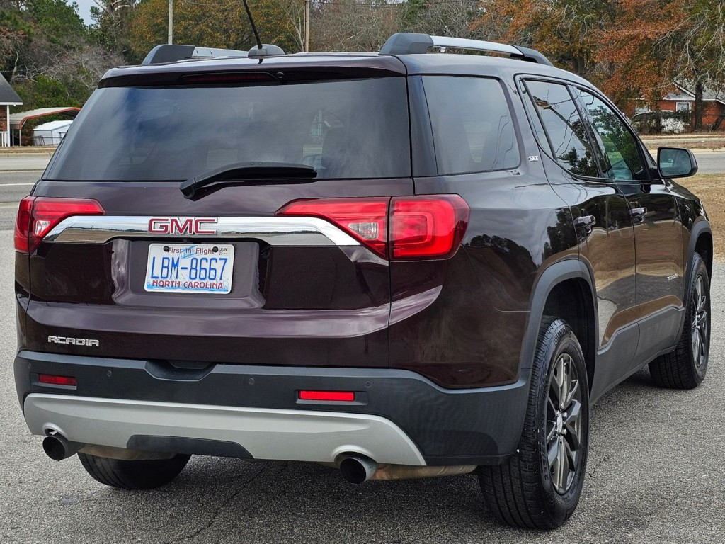 2018 GMC Acadia Image 8