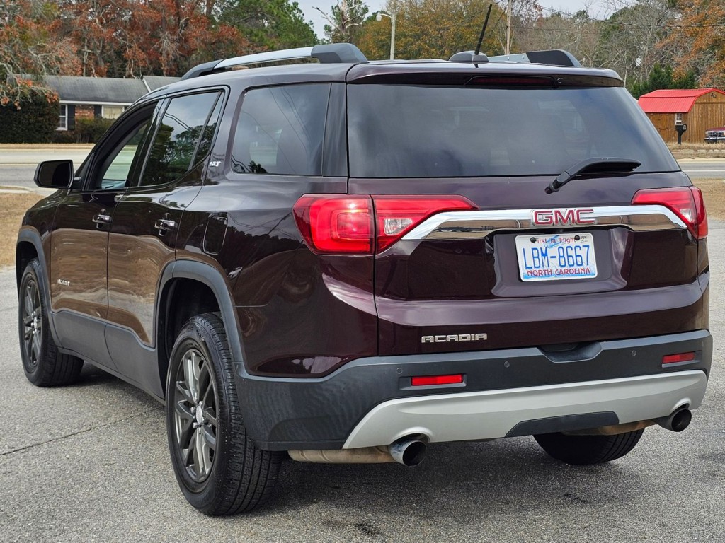 2018 GMC Acadia Image 10