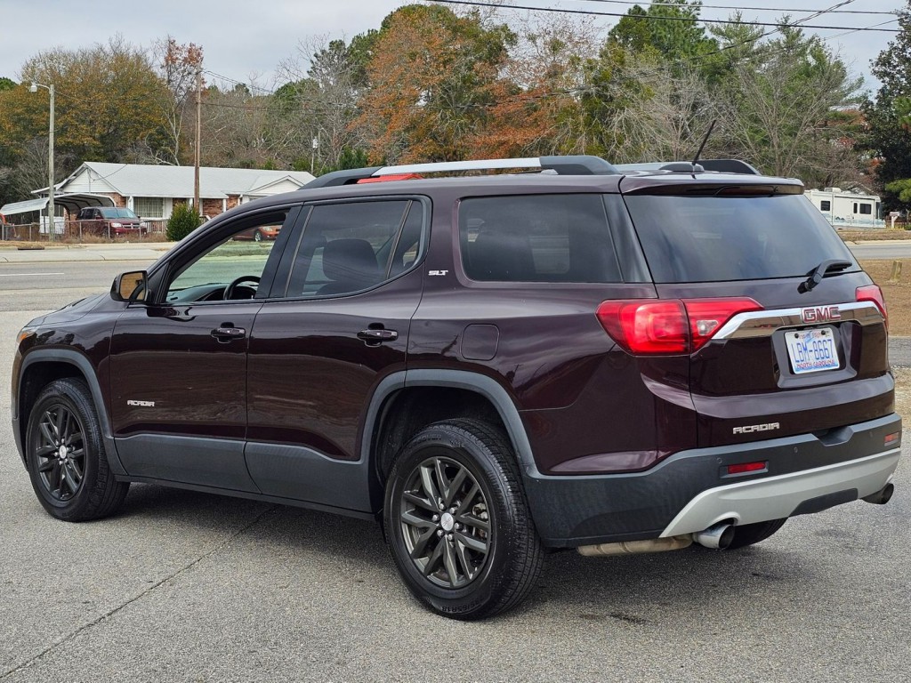 2018 GMC Acadia Image 11