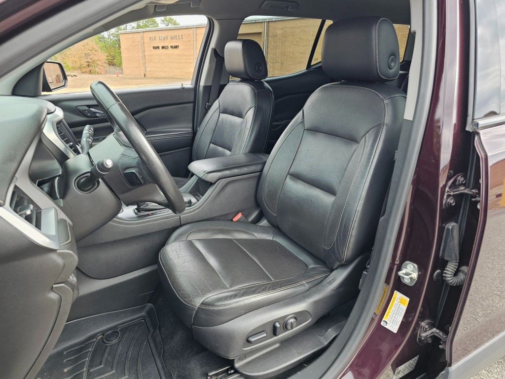 2018 GMC Acadia Image 27