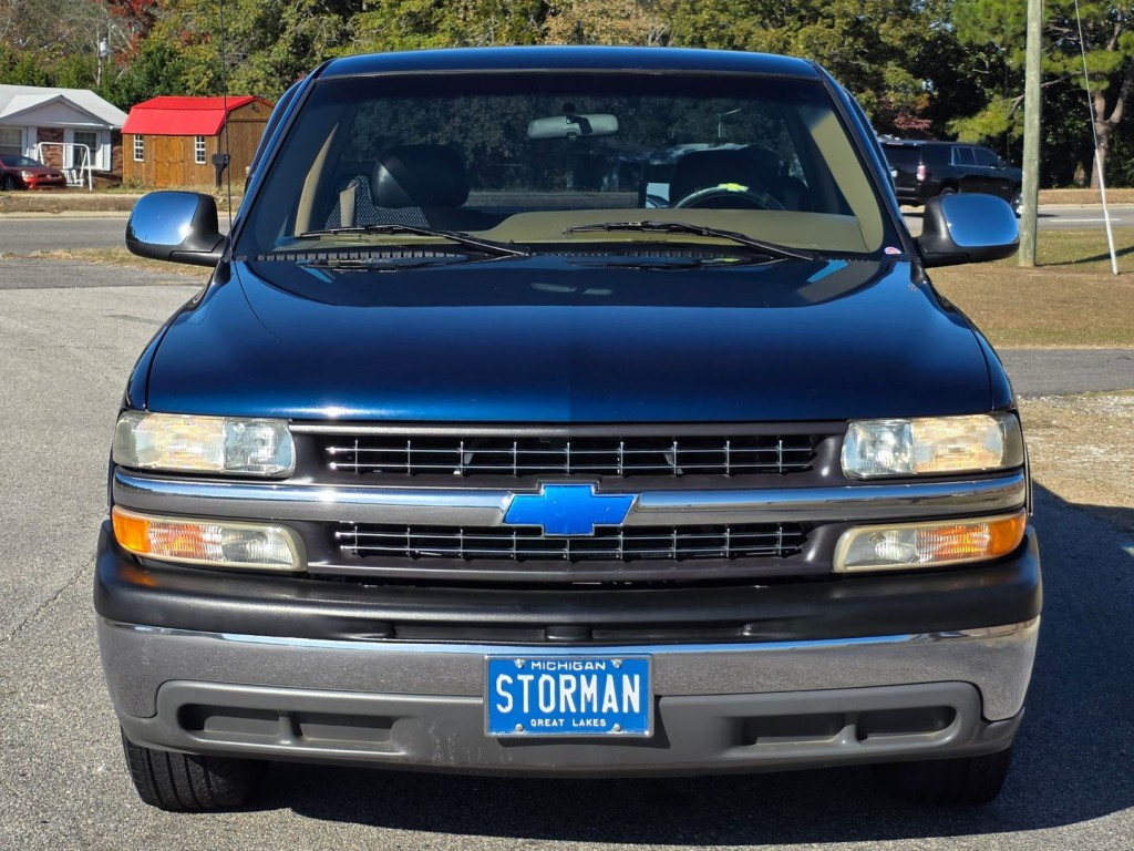 1999 Chevrolet Silverado 1500 Image 3