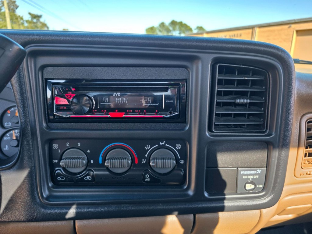 1999 Chevrolet Silverado 1500 Image 20