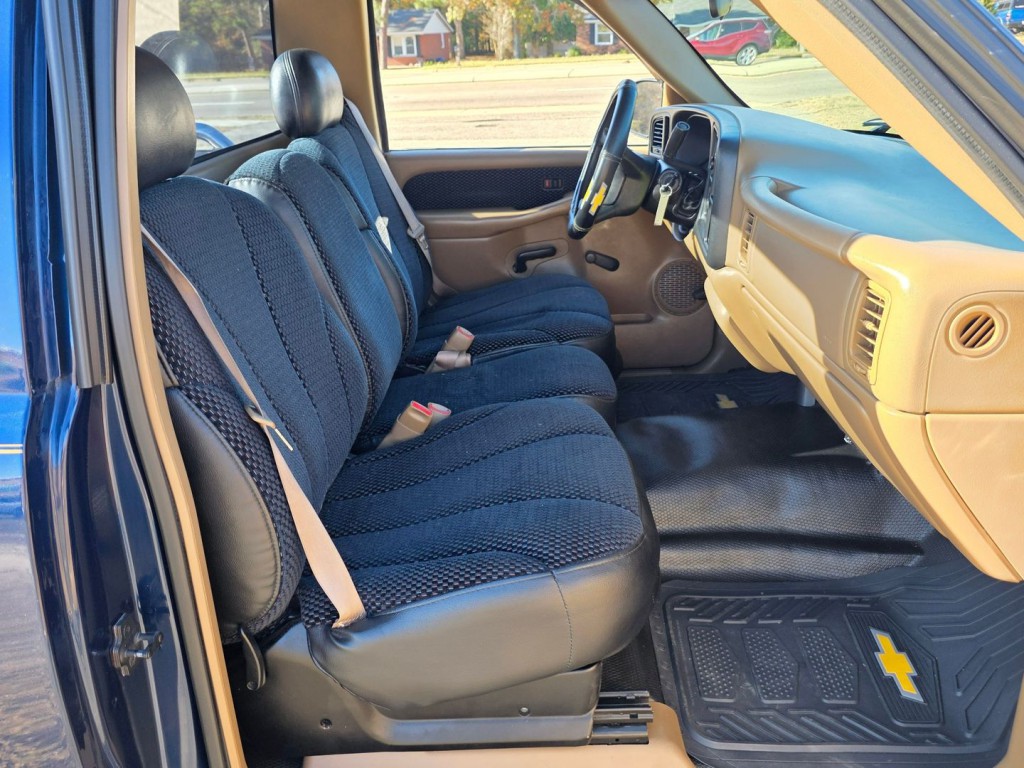 1999 Chevrolet Silverado 1500 Image 30